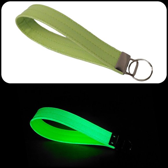 Glow in the Dark Key Lanyard Wristlet Strap Made in USA Rainbow Spiderweb Goth - Picture 5 of 8